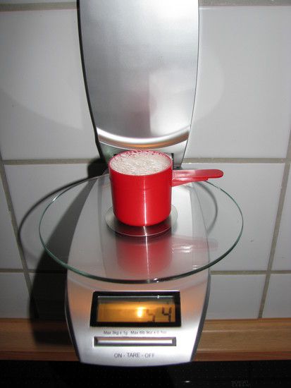 1 cup Stan&#039;s Tubeless Milch