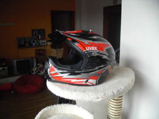 Helm Seite