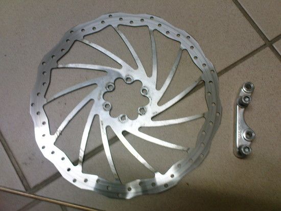 210 mm Scheibe + Magura Adapter Nr.19