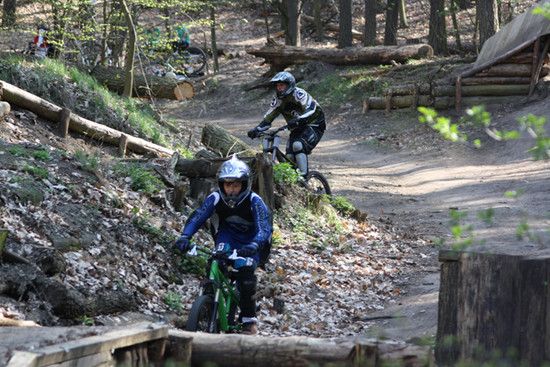 downhill066