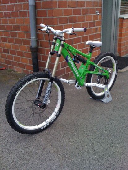 Morewood Izimu DH