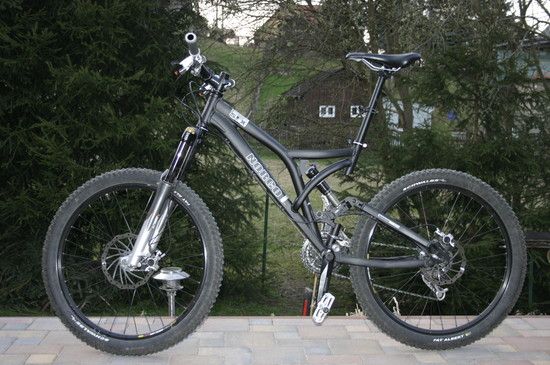 Norco Six - Berg auf