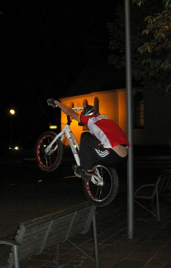 HR Side-hop