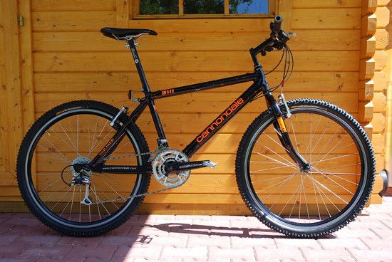 Foto Cannondale 91 er SM 800 Beast of the East