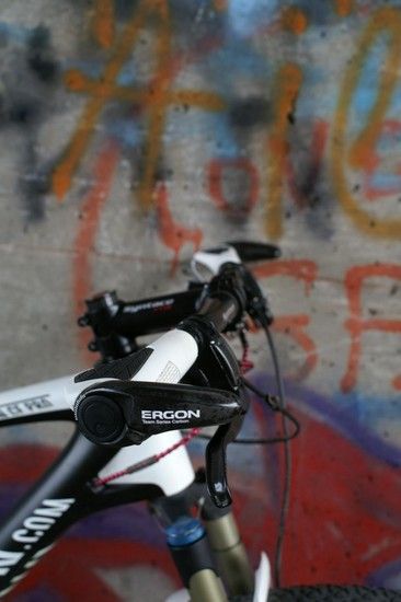 ergonweiss1