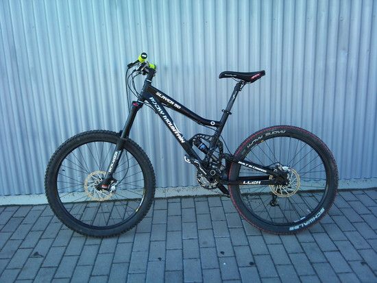 GriffePedaleHinterradTachoneu