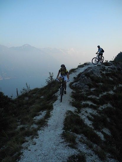 Mountainbike CubeStereo AlpX 20110909 1005a