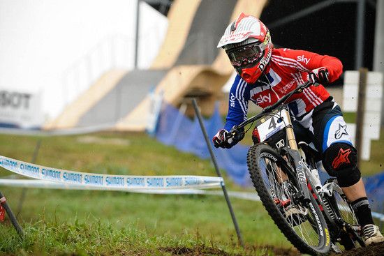 100905 CAN MontSainteAnne DH Women Moseley corner by Maasewerd