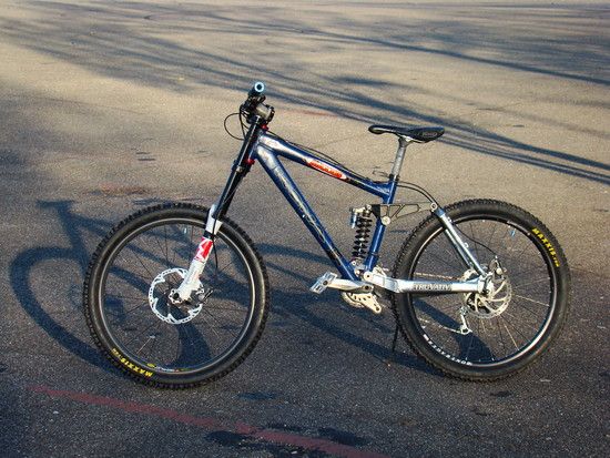 Kona Stab 04