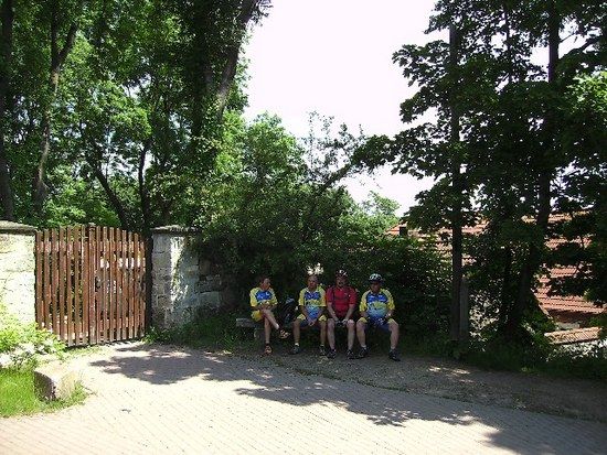 BILD0011 1212907136