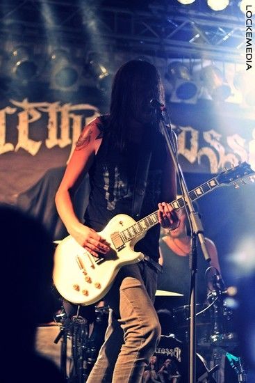 morethancrossed