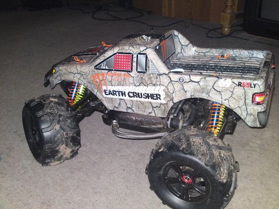  RC Earth Crusher 1:8 nitro