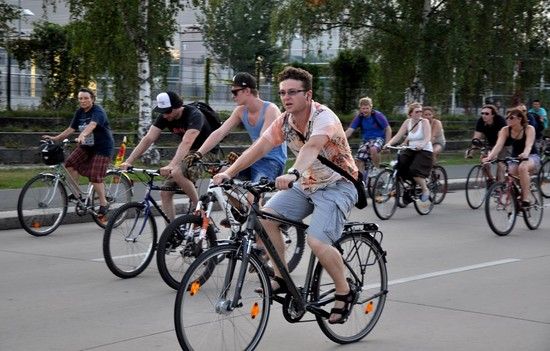 CriticalMass 1108 2106b
