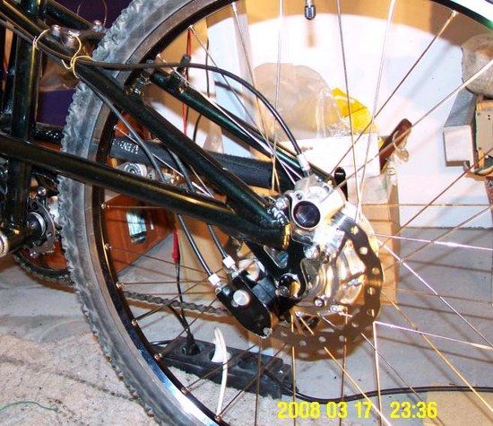 drehmomentabstützung an der is2k-aufhängung