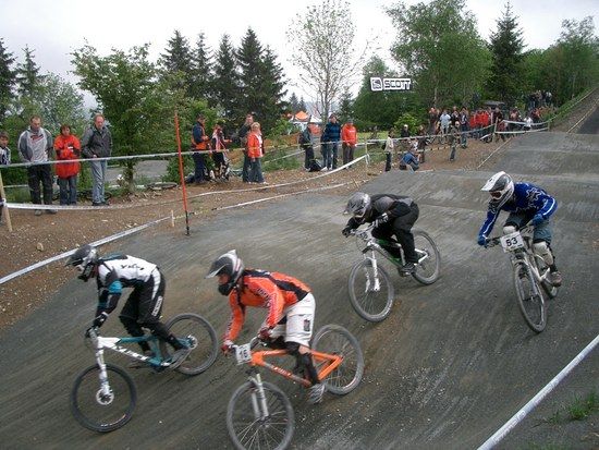 Four Cross 3