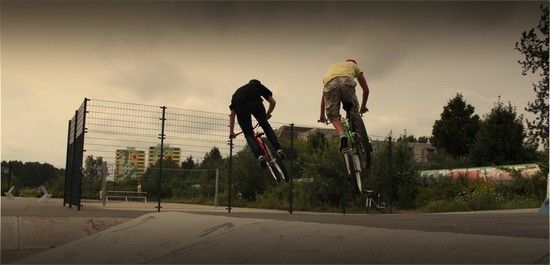 httpde.tinypic.comref1zg80fm