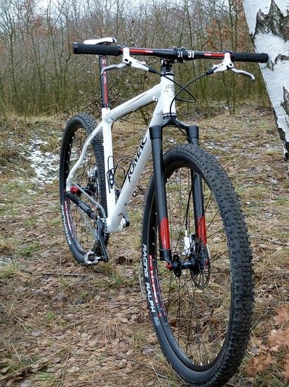 Tomac vorn