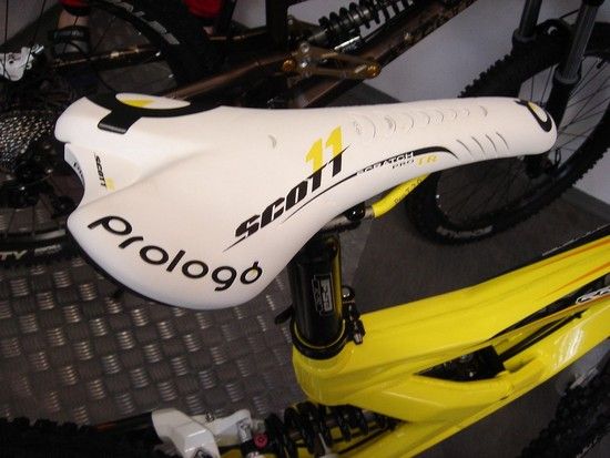 DH10Sattel