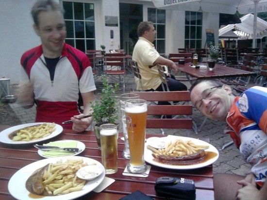 Currywuerste I und M