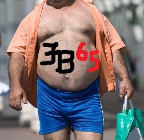 mann dicker Bauch