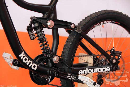 JS 1887 kona entourage