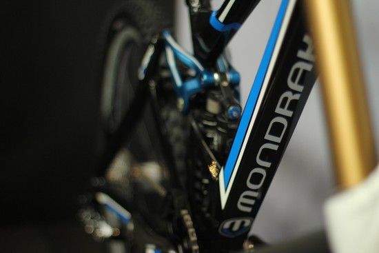 Mondraker-12