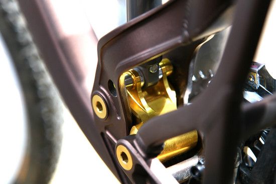 Pivot Firebird Floating Shock