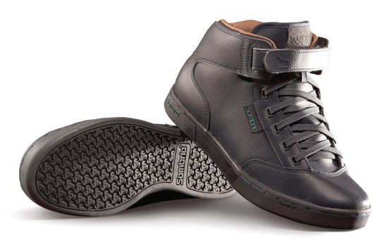 Schuh 2