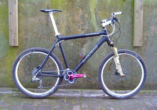 Bikeweisswht-rot