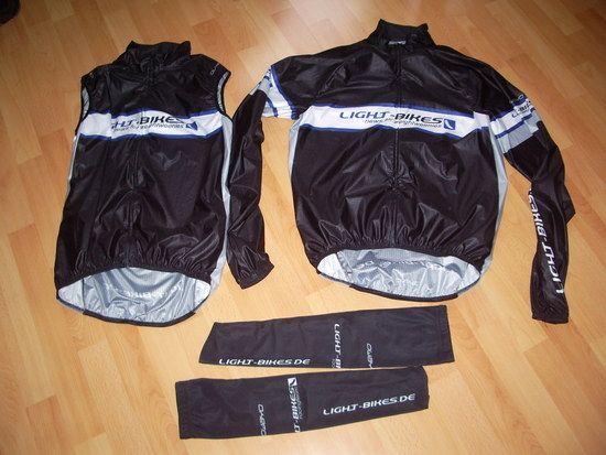 TeambekleidungLight-Bikes001