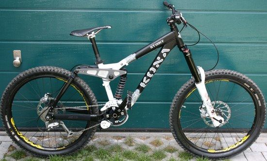vollendung,lackiert, neue parts