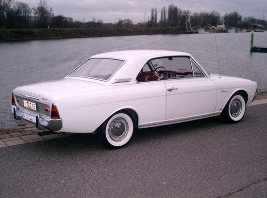 P5 Coupe Hafen hinten