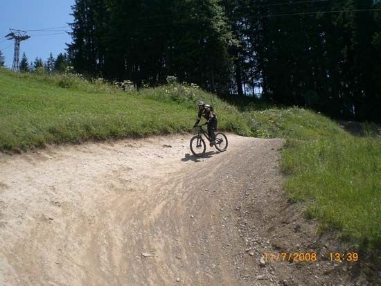 Chavannes Downhill Les Gets Portes du Soleil
