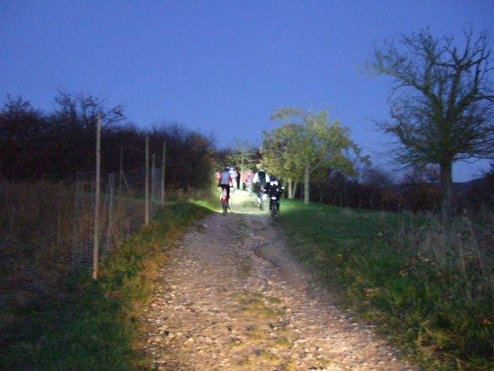 NightrideundBeamshotSession08025