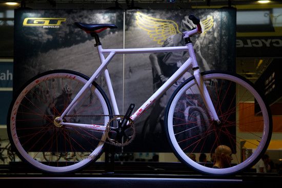 Gt gutterball sales fixed gear
