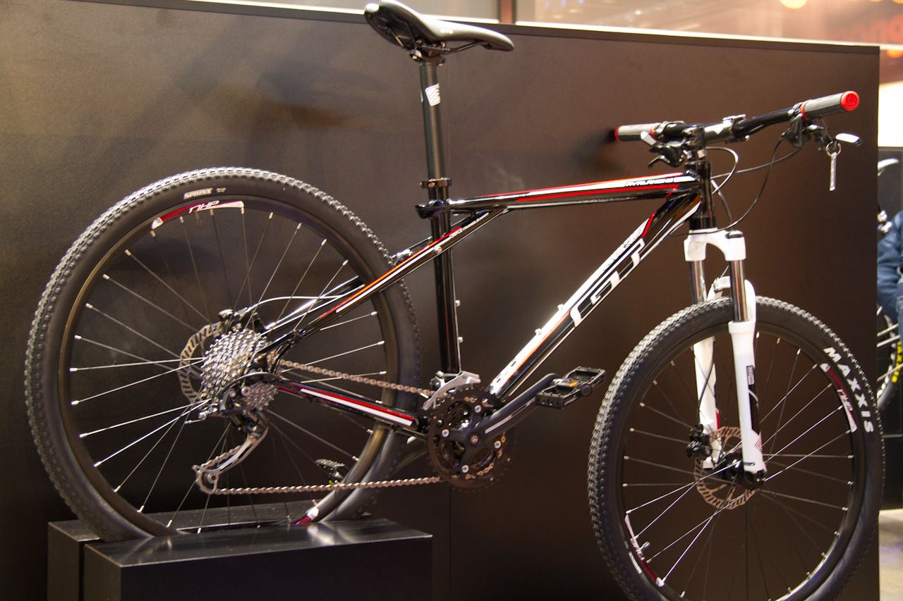 Foto GT Avalanche 2.0 Bike 2012 MTB News