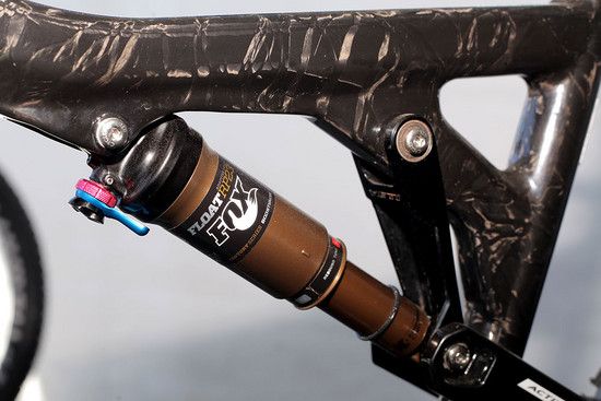 1026 fox float rp23 kashima