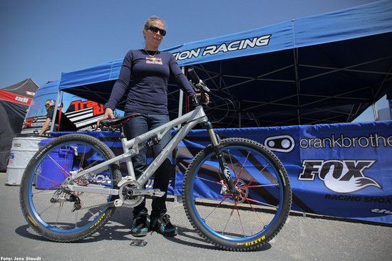 Transition Racing Team - Jill Kintner