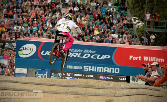 JS 6241 sam hill fortwilliam finishline