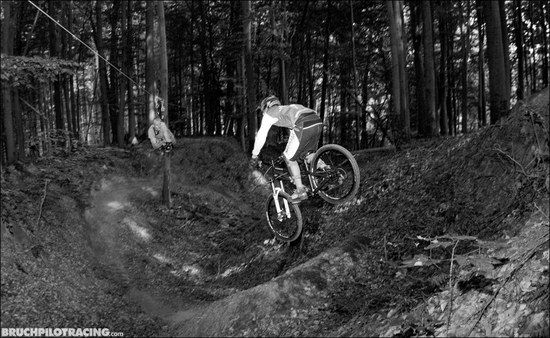 Filmen / Cablecam / Josh / Drop