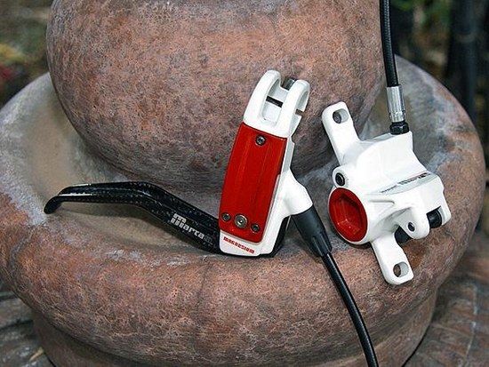 magura 2009 marta sl mag full view