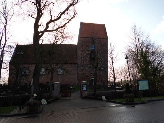 1: Schiefer Turm von Suurhusen