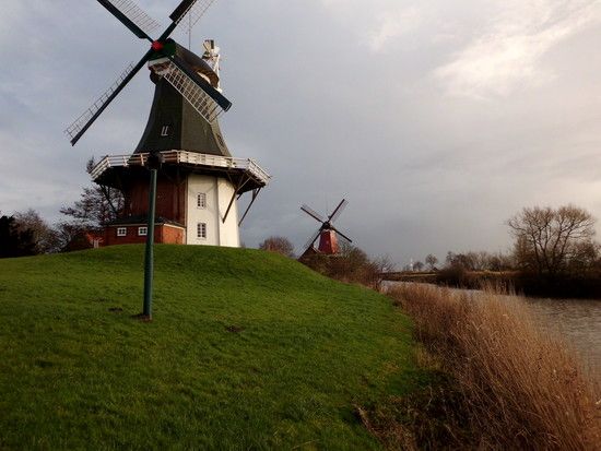 6. Doppelmühle Greetsiel