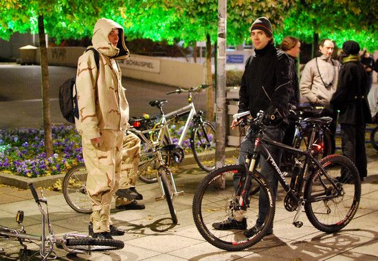 CriticalMass 0910 4842b