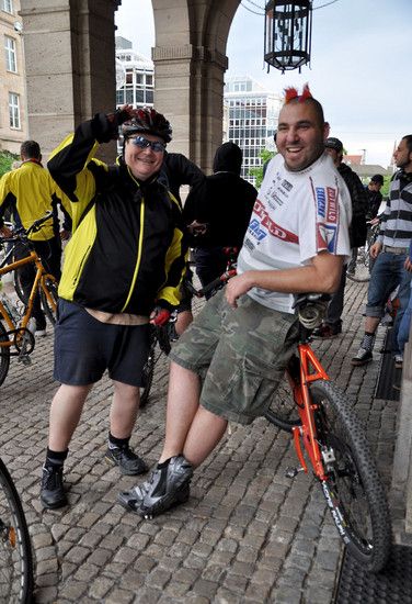 CriticalMass 1004 3082b