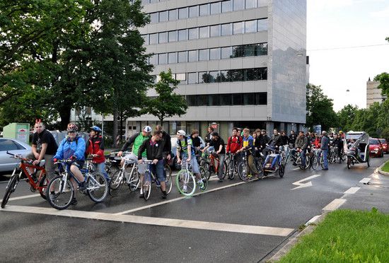 CriticalMass 1005 4822b