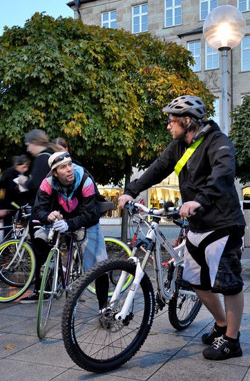 CriticalMass 1010 2972b