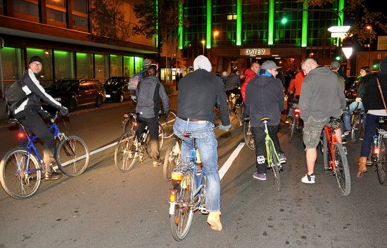 CriticalMass 1010 3083b