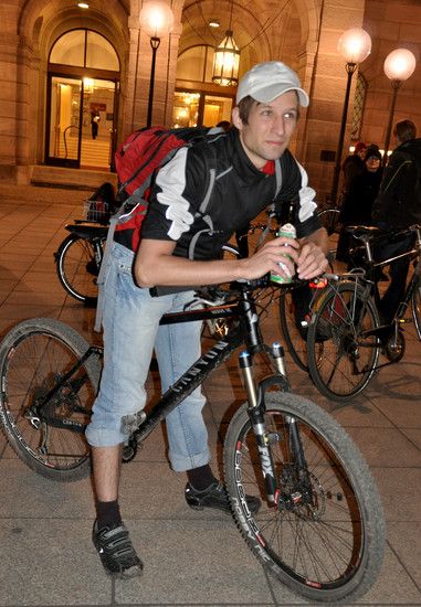 CriticalMass 1103 6422b