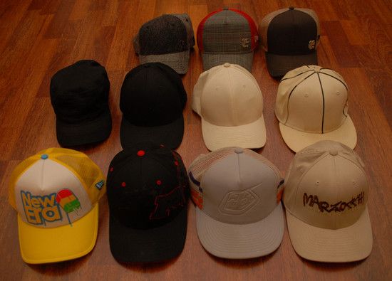 caps